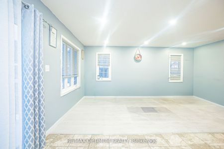 For Lease - 135 Hardcastle Drive Unit# 57, Cambridge, Ontario - Photo 2