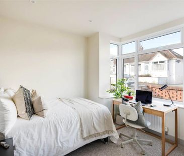 8 bedroom semi-detached house to rent - Photo 6