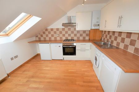 1 bedroom apartment to rent - Photo 4