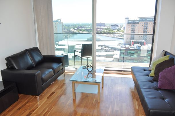 City Loft, 94 The Quays, SALFORD - Photo 1
