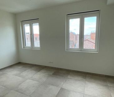 Appartement te huur in Kortrijk voor € 995 met 2 slaapkamers - Photo 5