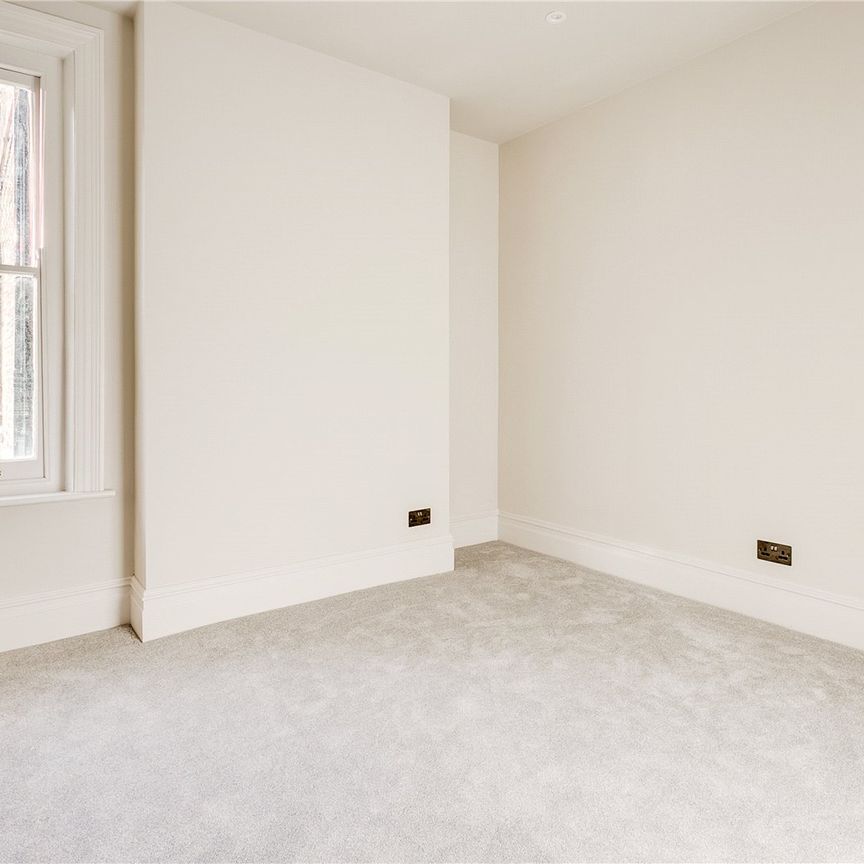 Clapham Mansions, Clapham South, SW4, London - Photo 1