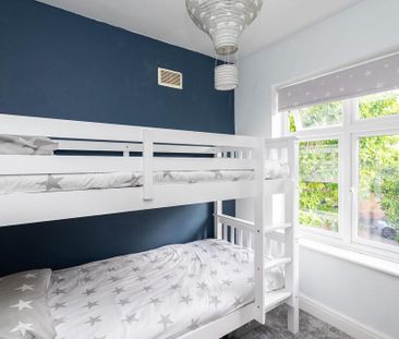 4 bedroom semi-detached house to rent - Photo 6