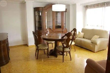 Piso de alquiler en Carrer del Mestre Serrano, 6, Moncada - Photo 2