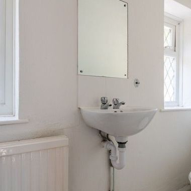1 bedroom sharedaccommodation to rent - Photo 4