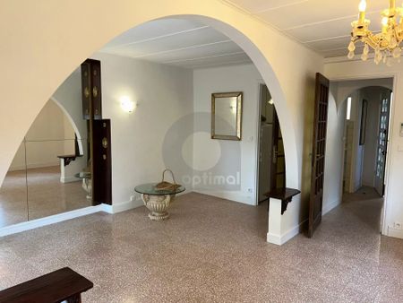 Location Appartement 3 pièces 88m² ROQUEBRUNE CAP MARTIN 06190 - Photo 3