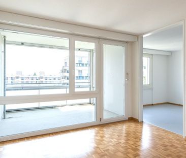 Fancy a change of scenery? Living with ideal transport links. - Foto 3