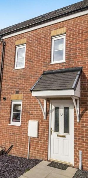 3 bedroom terraced house to rent - Photo 1