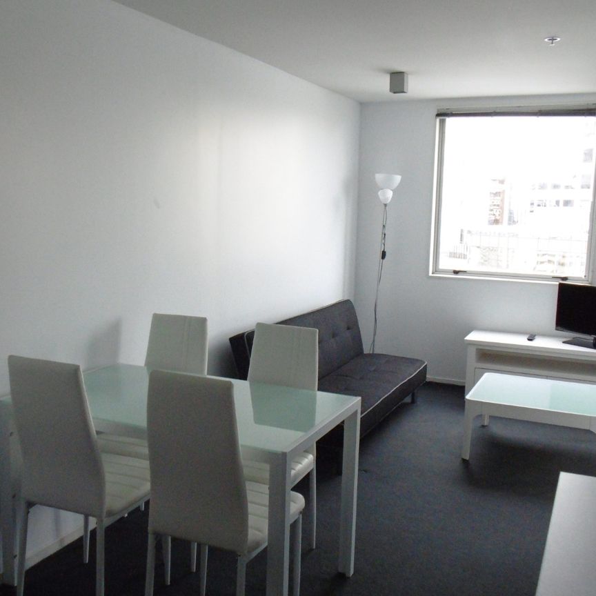 Sunny One Bedroom Apartment with Large Balcony - Photo 1