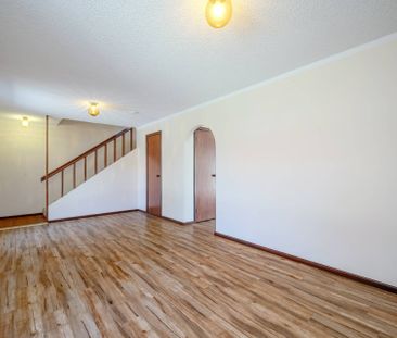 Urban Convenience Meets Easy Living Walk to Everything - Photo 3