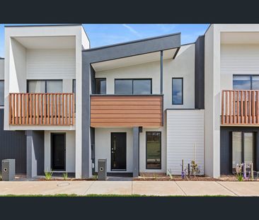 14 Luxe Terrace, Point Cook, Vic 3030 - Photo 4