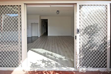 19 Comtois Lane, 3978, Clyde North Vic - Photo 3