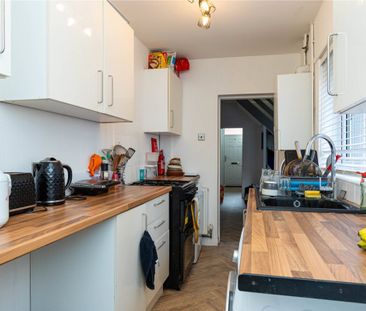 Heath Street, Newcastle-Under-Lyme, Staffordshire, ST5 - Photo 5