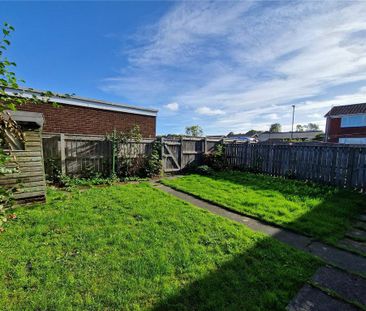 2 bedroom flat to rent - Photo 3