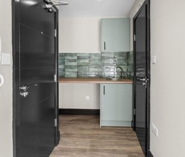 1 bedroom in a house share to rent - Photo 6