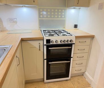 1 Bed Flat - Photo 6