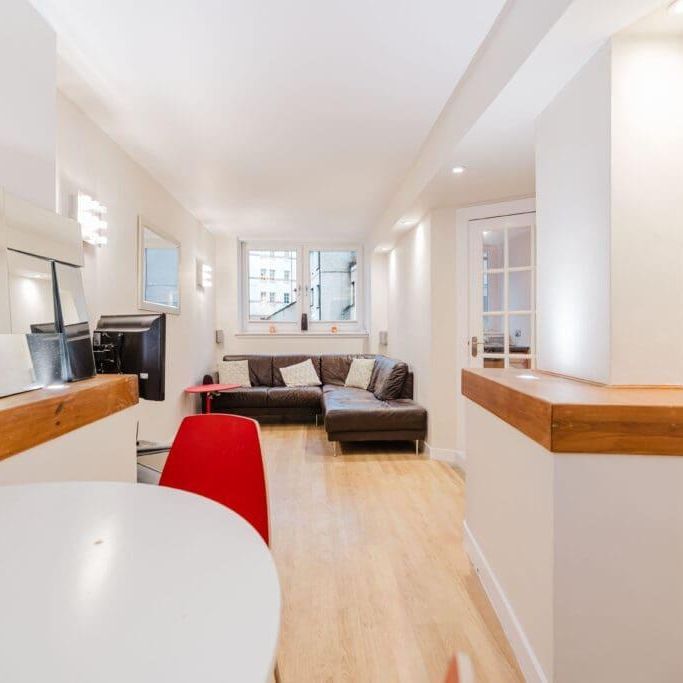 1 bedroom flat to rent - Photo 1