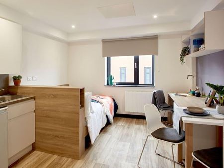 Studio to rent - Photo 5