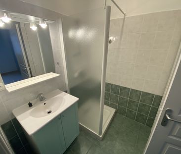 Location Appartement 2 pièces 32m² RODEZ 12000 - Photo 3