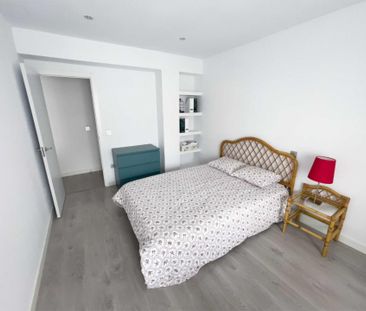 Piso de alquiler en Calle González Besada, 33, Auditorio - Seminari... - Photo 1