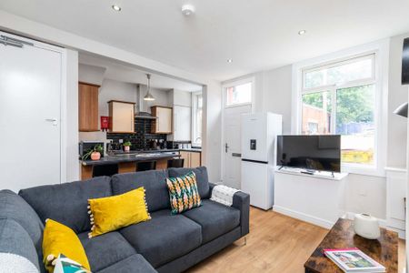 4 bedroom house to rent - Photo 2