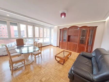 Piso en alquiler en San Pedro y San Felices-San Agustín-Parque Europa - Foto 4