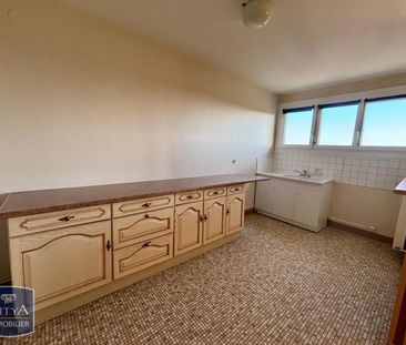 Location Appartement 1 pièce 53m² CHATEAUROUX 36000 - Photo 1
