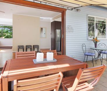 Spacious & Light-Filled Home With Leafy Outlook - Photo 5