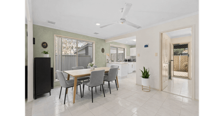 COASTAL LIVING IN A PRIZED PARADISE POINT LOCATION - Photo 3