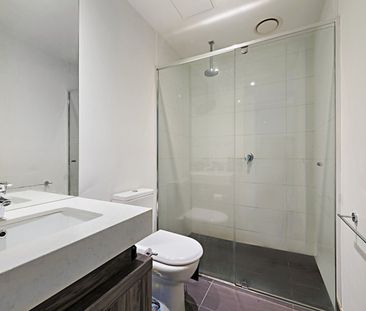 8/200 Westgarth Street, Northcote VIC 3070 - Photo 4