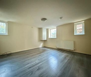 1 Bedroom Apartment To Let - Photo 3