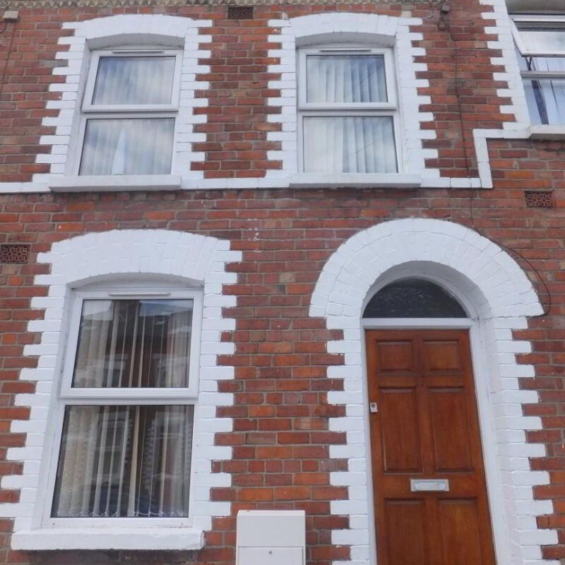 17 Penrose Street, BT71QX, Belfast - Photo 1