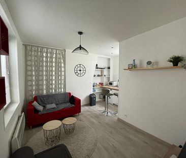 Location Appartement 2 pièces 31m² - Photo 2