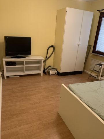 Kista - 1rok - tillsv - 7.935kr/mån - Foto 2