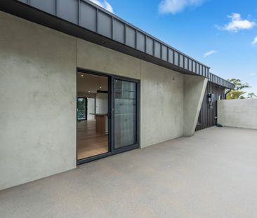 High-end beachside living, brand new unit- bills and garden mainten... - Photo 3