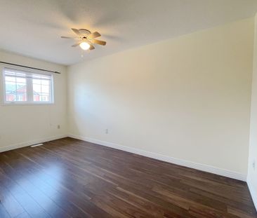 For Lease - 5302 Palmetto Place, Mississauga, Ontario - Photo 4