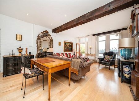 Wapping High Street - Photo 2