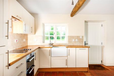 1 bedroom semi-detached house to rent - Photo 4