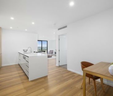 Convenient Location, Spectacular Outlook - Photo 6