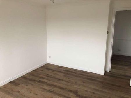 Mulberry Gardens, Witham, CM8 - Photo 4