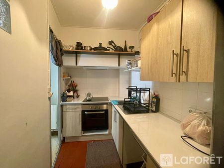 Apartment - Photo 2