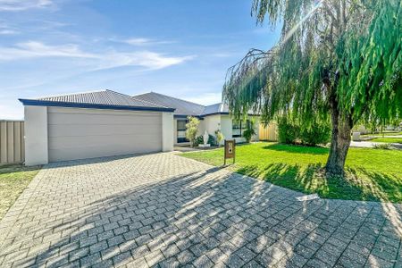 15 Glenelg Drive - Photo 3