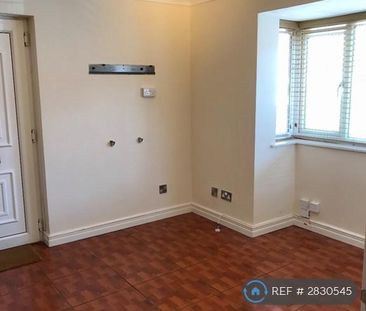 1 bedroom end of terrace house to rent - Photo 1