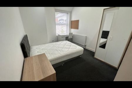 5 Bed End Terrace, Terry Road, CV1 - Photo 5