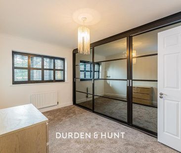 4 bedroom detached house to rent - Photo 6