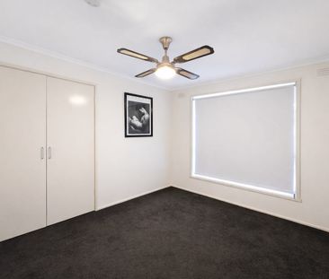 Well-Appointed Family Home with Dishwasher & Comfort Living in Cran... - Photo 4