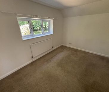 2 bedroom bungalow to rent - Photo 1