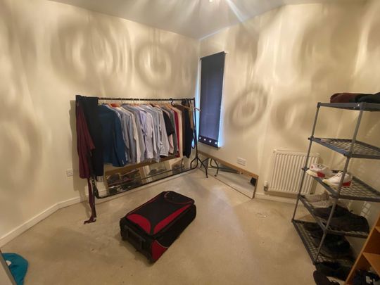 The Portway, King'S Lynn, Saddlebow Road - Photo 1