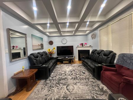 For Lease - 3 Noranda Crescent, Brampton, Ontario - Photo 4