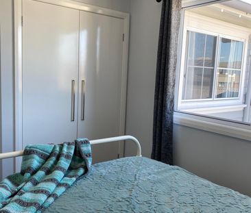 Catherine Field - Photo 2